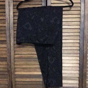 Investments black size 16